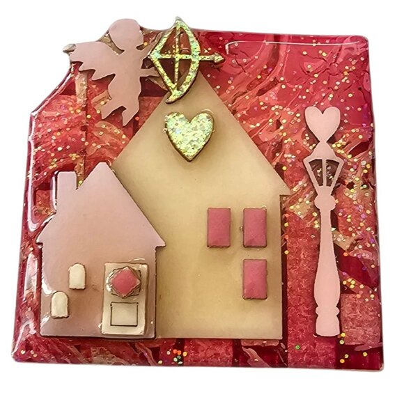 Lucinda Pink Heart Cupid Lamp Post House Pin - Picture 8 of 8